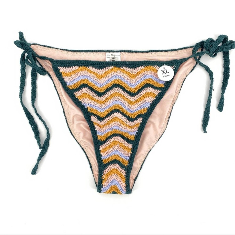 Forever 21 Multicolor Chevron Bikini Bottom